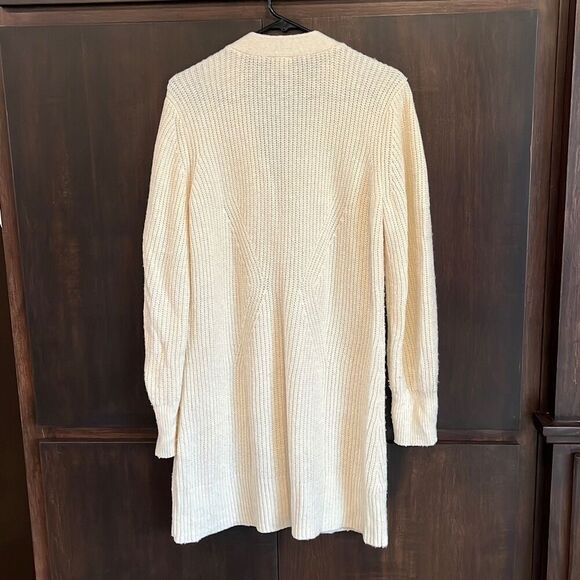 Cabi Book Club Cream Cardigan Sweater Large #4099 - Picture 3 of 6